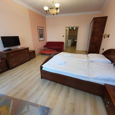 Evergreen Apartments Hotel Karlovy Vary Exterior foto